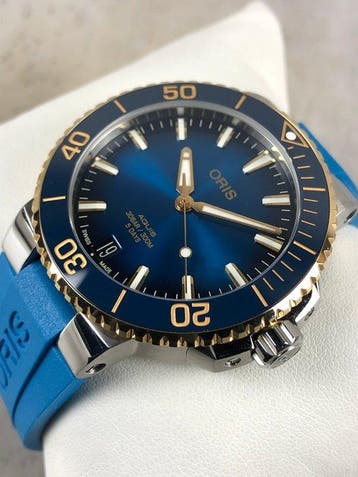 Oris - Aquis Date Calibre 400-2 Automatic - 01 400 7769, Nieuw