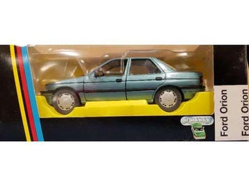 GSDCCsha 0001527gn 1/24 Ford Orion, green-blue (Personen), Ophalen of Verzenden, Nieuw