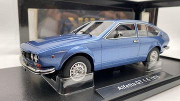 KK-Scale 1:18 - Modelauto - Alfa Romeo Alfetta GT 1.6 1976 -, Nieuw