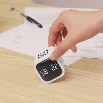 Slimme Kubus Timer met LED Display en Gravity Sensor - Perfe, Sport en Fitness, Verzenden, Nieuw