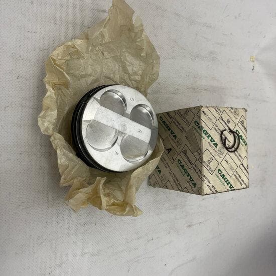 Ducati PISTON ASSY - 12220201b 888 SP5, Motoren, Onderdelen | Ducati, Nieuw, Verzenden