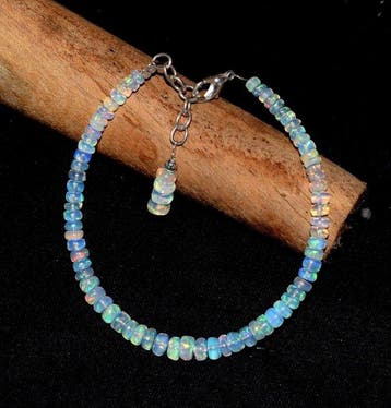Kralenarmband met natuurlijke Ethiopische Opalen – 925