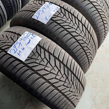 2 x Hankook Winter i*cept evo 275-40-20 Winterbanden 8mm, Auto-onderdelen, Banden en Velgen, Gebruikt, 275 mm, Band(en), Personenwagen