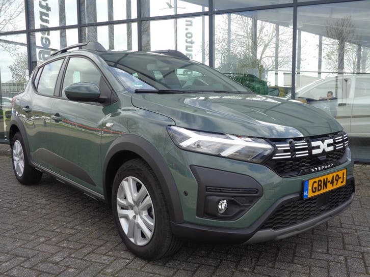 Dacia Sandero Stepway 1.0TCe 100pk Bi-fuel LPG-G3 NIEUWSTAAT, Auto's, Dacia, Origineel Nederlands, Onderhoudsboekje, Te koop, Handgeschakeld