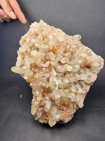 Citrine Kristalen - Hoogte: 210 cm - Breedte: 160 cm- 1813 g, Verzamelen, Mineralen en Fossielen