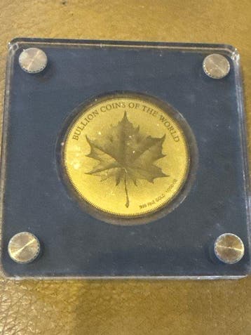 Tsjaad. 5000 Francs 2019 Maple Leaf , 1/200 Oz (.999) mit