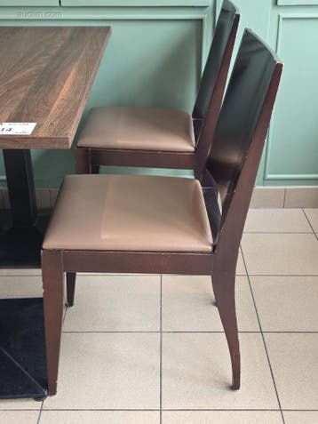 (54x) Tafels en stoelen CJC