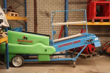 Veiling: Aardappelsorteermachine Krukowiak Gawron Mini 2016, Ophalen, Gewasbescherming en Bemesting