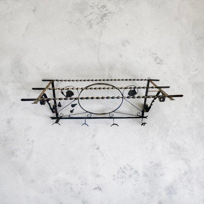 Dressboy - Gietijzer - wandkapstok, Antiek en Kunst, Curiosa en Brocante