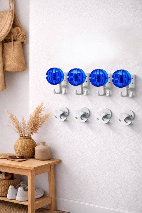 toegeschreven aan Schönbuch - Set kapstokhaken (8) - Metaal, Antiek en Kunst, Antiek | Meubels | Stoelen en Banken