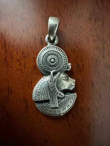 Zilver Hanger - Replica van de oude Egyptische Sekhmet