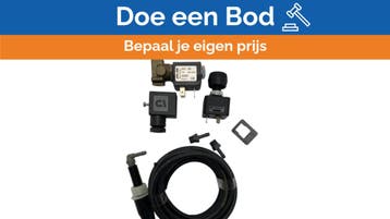 Bieden: Vetus 24V Marine Windscreen Wiper Spray Kit - HDS24A, Ophalen of Verzenden, Nieuw, Motor en Techniek, Zeilboot of Motorboot