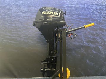 Suzuki 15 pk buitenboordmotor Nieuw staat Elektrische Start, Watersport en Boten, 10 tot 30 pk, Viertaktmotor, Ophalen of Verzenden