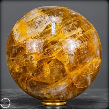 Natuurlijke Golden-Healer-kwartsbal – warm licht, innerlijke