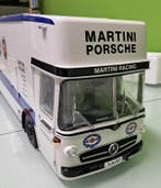 cmr 1:18 - Model vrachtwagen - Mercedes O 317 Truck Porsche, Nieuw