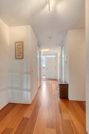 Te huur: Appartement Hoofdweg in Nieuw-Vennep, Nieuw-Vennep, Noord-Holland, Appartement