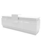 Toonbank met verschillende vakken en lades met slot