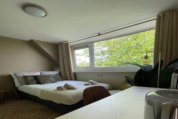 Kamer Marconistraat in Schiedam, Huizen en Kamers, Kamers te huur, 20 tot 35 m², Overige regio's