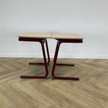 Eromes set van 10 schooltafels (rode stip) (hxbxd) 64x70x50, Ophalen of Verzenden, Gebruikt