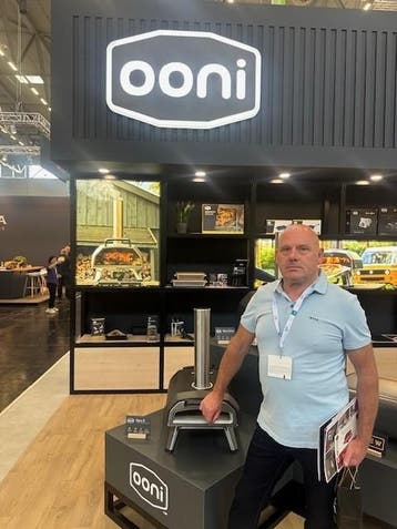 Ooni Pizzaschep, 16 inch origineel,  43 % korting, Tuin en Terras, Pizzaovens, Ophalen of Verzenden, Nieuw, Ooni