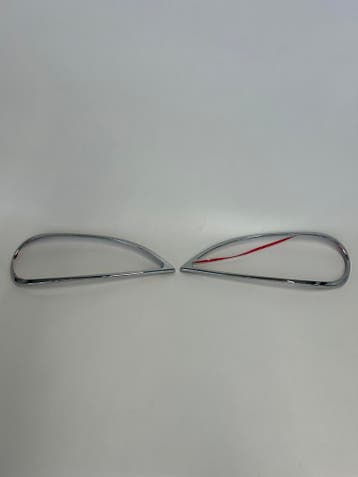 Set chrome koplampringen Mercedes ML W163 1998-2005, Auto-onderdelen, Ophalen of Verzenden, Nieuw, Mercedes-Benz