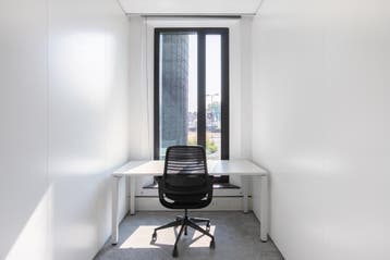Kantoorruimte in Regus Bastion, Verzenden
