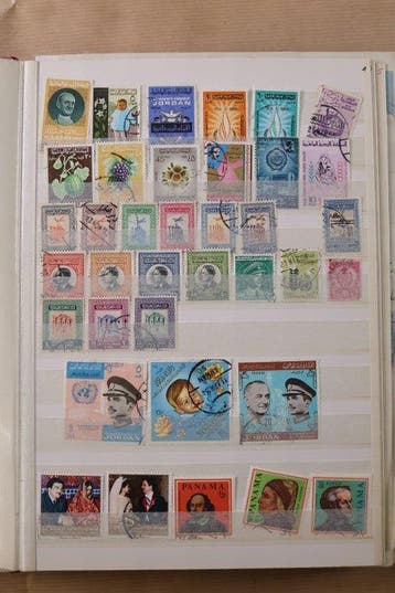 Wereld 1890/1985 - Lot in 10 stockboeken, Gestempeld