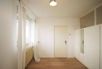 Te Huur 4 Kamer Appartement Antwerpenstraat In Breda, Huizen en Kamers, Noord-Brabant, Direct bij eigenaar, Breda, Appartement