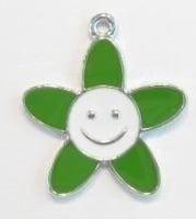 2x Zilverkleurig metalen bloem met groen/witte epoxy 28 mm, Ophalen of Verzenden, Nieuw, Bedel
