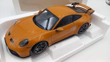 Norev 1:18 - Modelauto - Porsche 911 GT3 2021 1/18 -, Hobby en Vrije tijd, Modelauto's | 1:5 tot 1:12, Nieuw