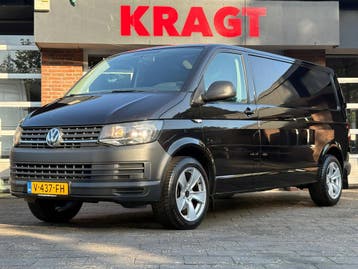 Volkswagen Transporter 2.0 TDI L2H1 Trendline|EUO6|150PK|air, Stof, Gebruikt, Volkswagen, Zwart