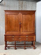 Kast op een standaard - Dutch Colonial, kruisvoetkabinet,, Antiek en Kunst