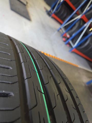 235/55/18 100V CONTINENTAL ZOMERBANDEN 6,2MM PROFIEL 4X, Ophalen, 18 inch, Gebruikt, 235 mm