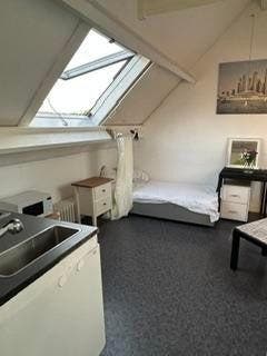 Te huur: Studio Ambyerstraat Noord in Maastricht, Huizen en Kamers, Limburg, Maastricht