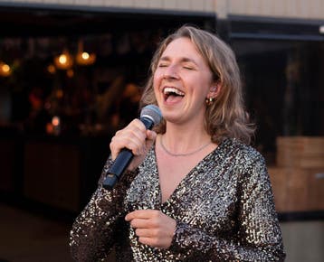 Live muziek Met Een Groove – Perfect Voor Uw Borrel Of Feest, Diensten en Vakmensen, Muzikanten, Artiesten en Dj's, Band