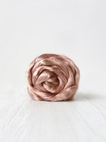 Tencel in lont zalm (roze), Hobby en Vrije tijd, Spinnewielen en Spinnen, Ophalen of Verzenden, Nieuw, Overige typen