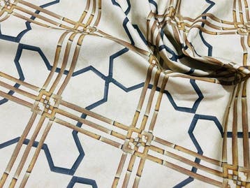 Eleganza Geometrica: Textiel van gecertificeerd biologisch, Antiek en Kunst
