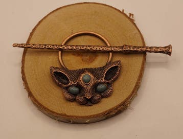 Haarspeld met stokje van een kattenkop in de kleur brons, Verzenden, Nieuw, Haarspeld