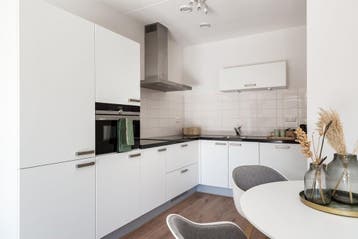 Te huur: Appartement Johannes van der Waalsweg in Eindhoven, Noord-Brabant, Eindhoven, Appartement