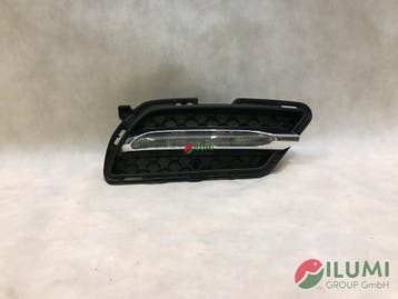 Halogeen LED Rechts + Rooster en Chroom voor Mercedes E-Klas, Auto-onderdelen, Verzenden, Gebruikt, Mercedes-Benz