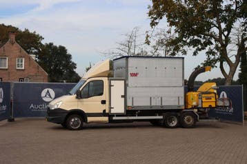 Veiling: Bestelwagen Iveco 40C15 Diesel 146pk 2015 Met Aanha, Overige merken, Gebruikt, Wit, BTW verrekenbaar