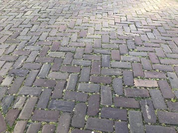Oude gebakken keiformaten Giesbeek (op pallets)..., Ophalen of Verzenden, Gebruikt, Keramiek, Klinkers