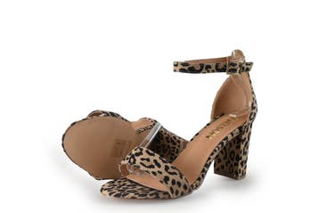 Nelson Pumps in maat 37 Panter, Kleding | Dames, Pumps, Overige kleuren, Verzenden, Zo goed als nieuw