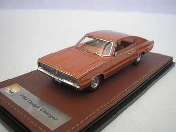 GLM 1:43 - Modelauto - Dodge Charger (1967) - Turbine Bronze, Nieuw