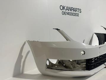 Skoda Octavia IV 5E Facelift voorbumper 5E0807221N, Auto-onderdelen, Ophalen, Gebruikt, Voor, Skoda