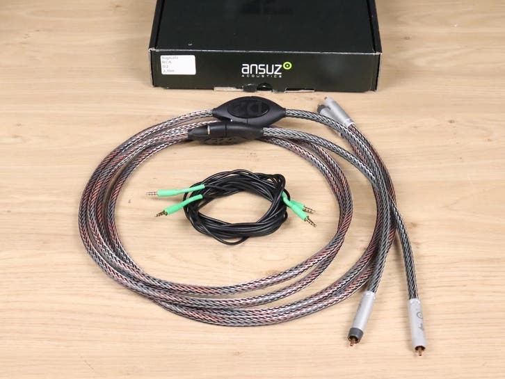 Ansuz Acoustics Signalz D2 highend audio interconnects RCA 2, Audio, Tv en Foto, Audiokabels en Televisiekabels, Overige kabels