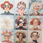 AA173 - Decoratieve stof - surrealistische vrouwportretten –