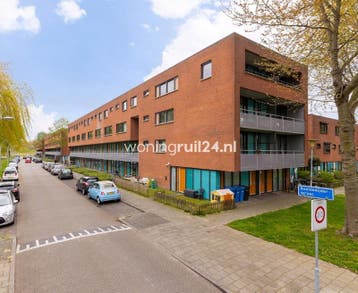 Woningruil - Beeldsnijderstraat 116 - 2 kamers, Overijssel