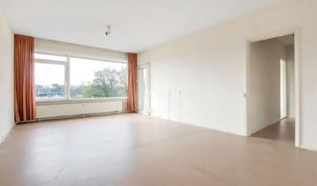 Te Huur 3 Kamer Appartement Zonnesteinhof In Amstelveen, Direct bij eigenaar, Noord-Holland, Appartement, Amstelveen