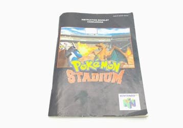 Mario64.nl: Pokemon Stadium Handleiding - iDEAL!, Spelcomputers en Games, Ophalen of Verzenden, Gebruikt